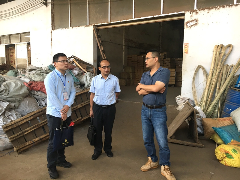 互联网-梧州支局-国家外汇管理局梧州市中心支局多种形式开展诚信兴商宣传活动-20201021.jpg