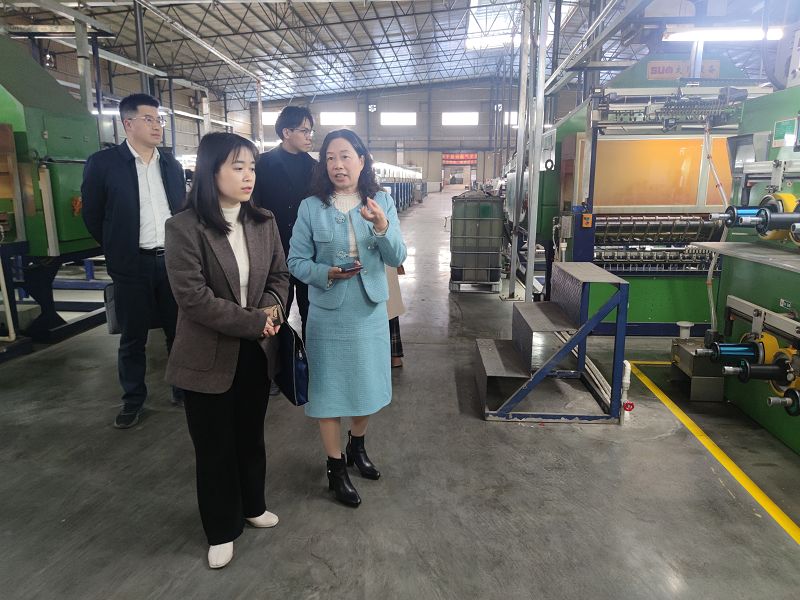 互联网-梧州分局-国家外汇管理局梧州市分局前往高新技术产业开发区走访调研-20250220.jpg