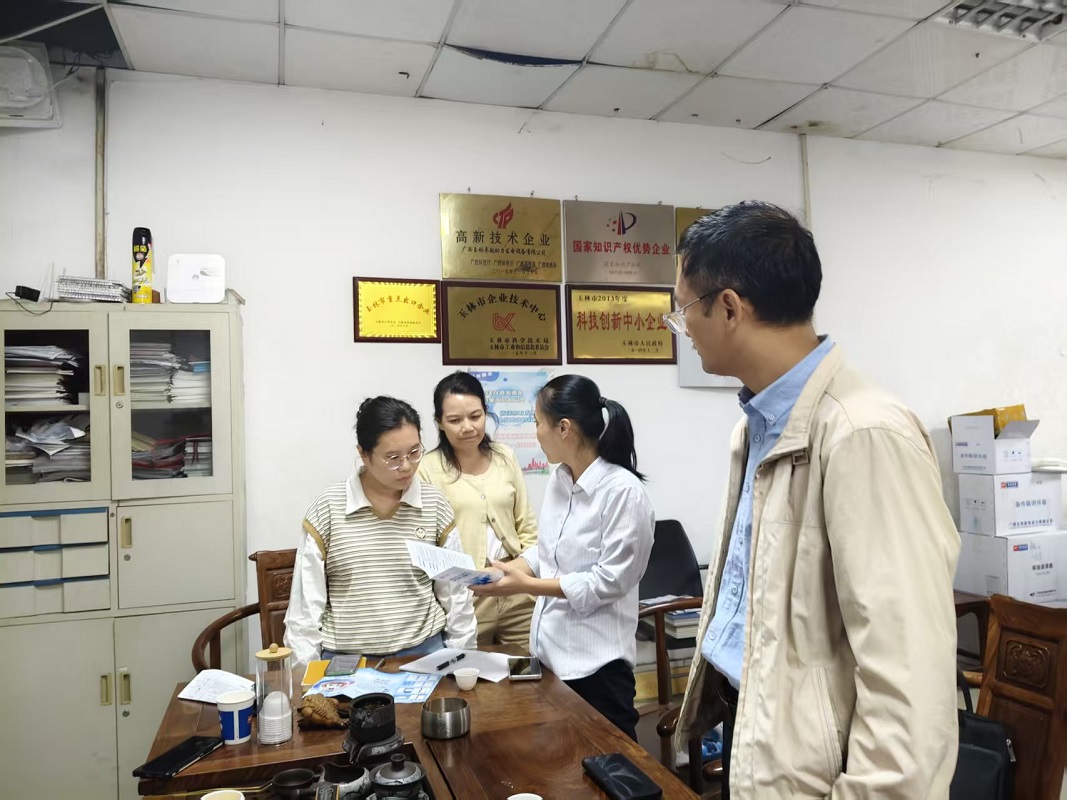 40a5d687f5464e8dbb963467299d56d4.jpg 40a5d687f5464e8dbb963467299d56d4.jpg