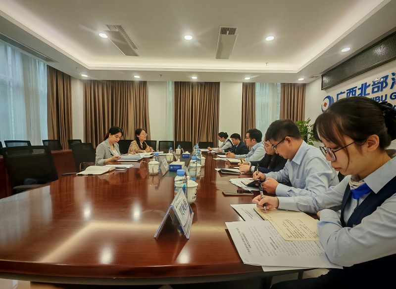 f2255bac94824780b3c8ae2f3b33d299.jpg f2255bac94824780b3c8ae2f3b33d299.jpg