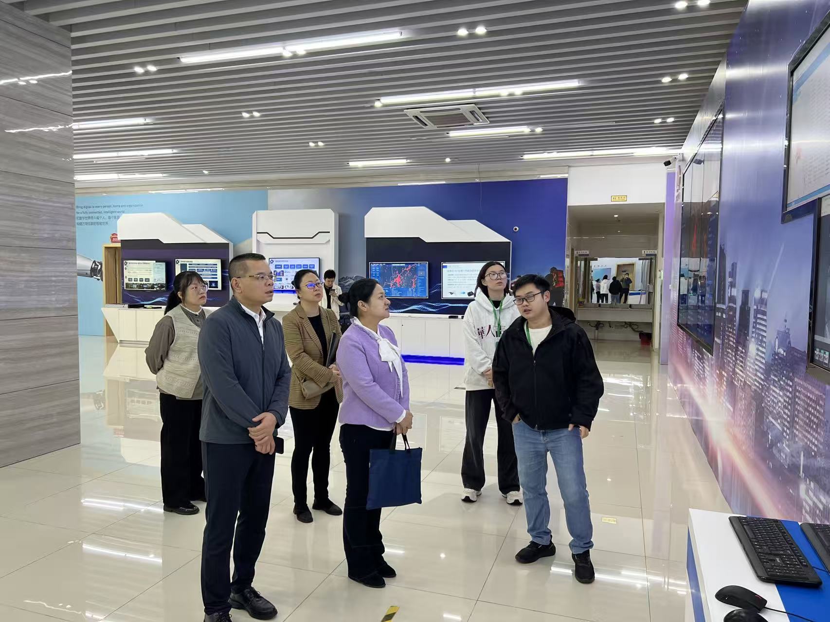 ab1733288422401a8e8b2418a2699b46.jpg ab1733288422401a8e8b2418a2699b46.jpg