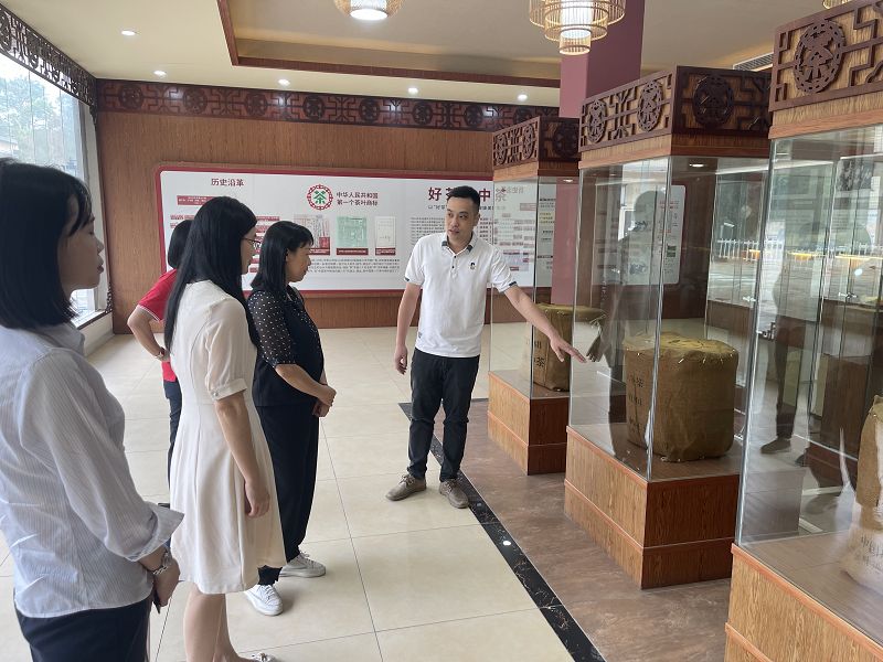 互联网-梧州分局-国家外汇管理局梧州市分局联合银行前往涉外企业开展走访调研-20240425.jpg