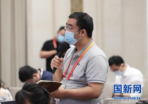 95ddf6cb657b4634bdc07cac884ec676.jpg 澎湃新聞.jpg