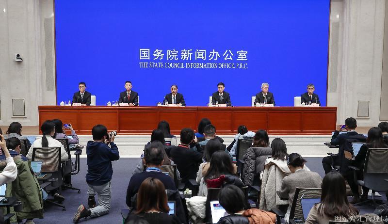 國新辦舉行新聞發布會 介紹貨幣金融政策支援實體經濟...